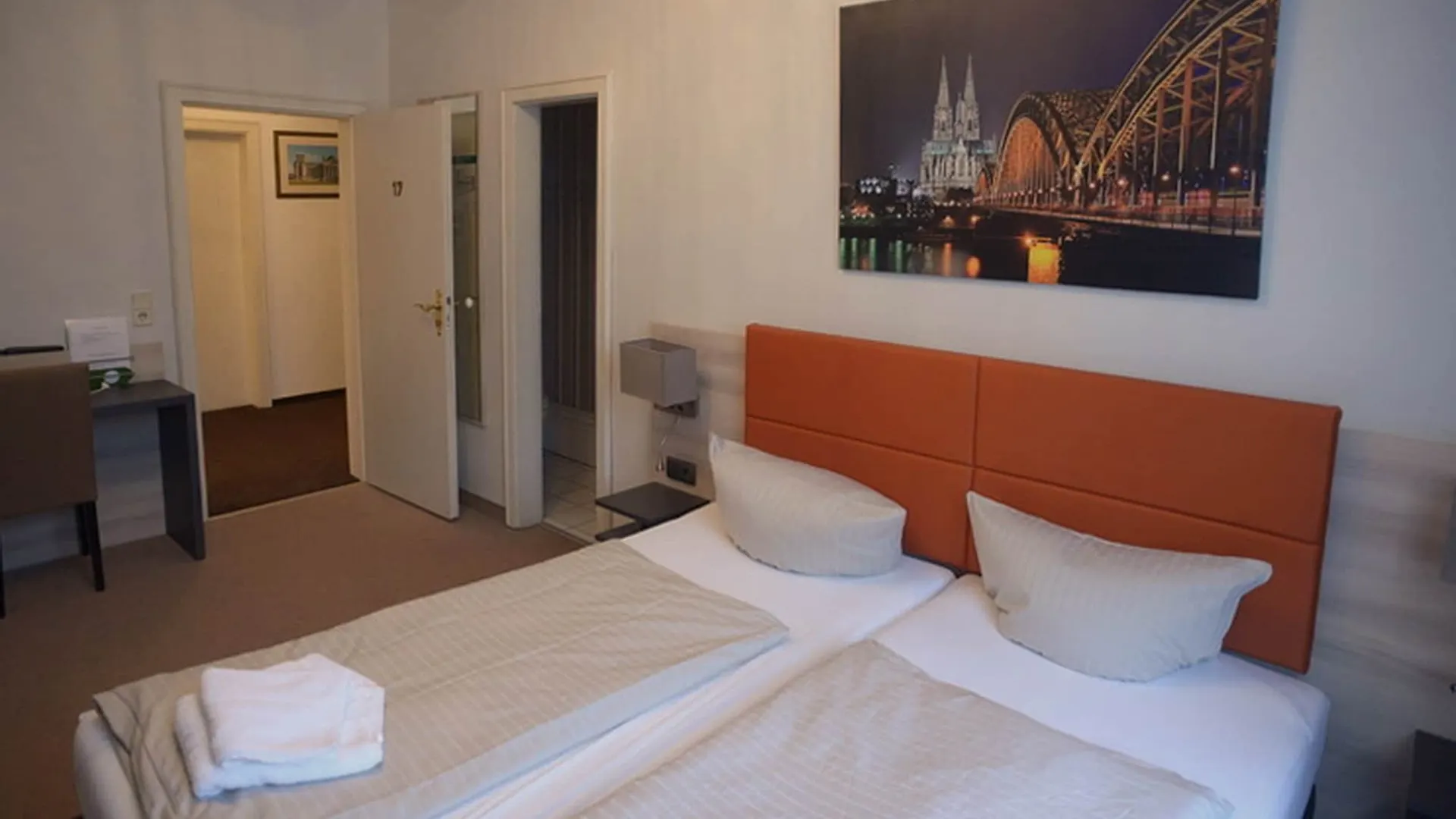 Hotel Buergerhof Cologne