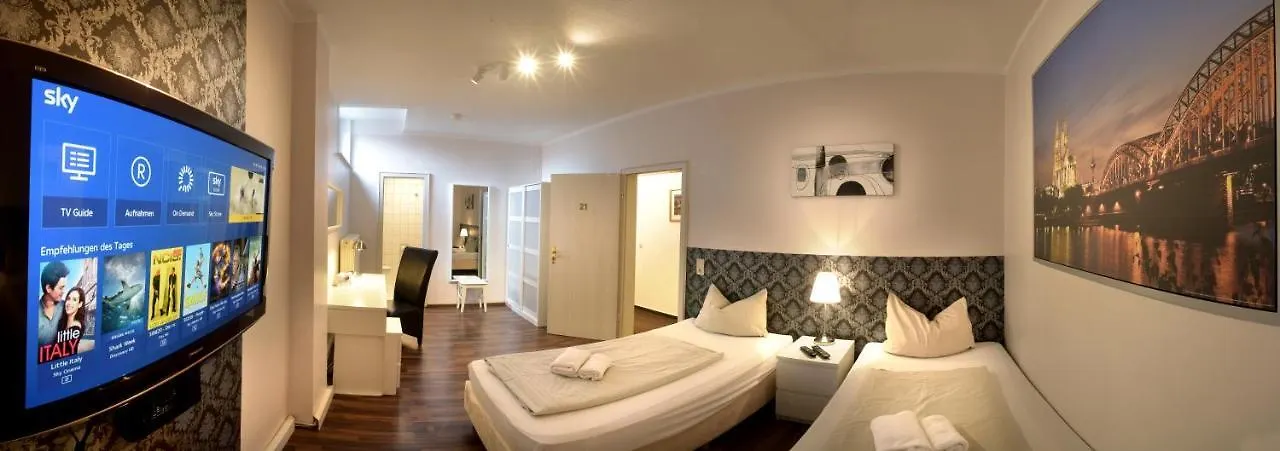Hotel Buergerhof Cologne 3*,