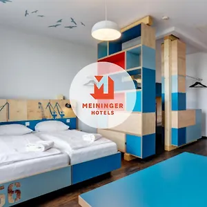 *** Отель Meininger Center Германия