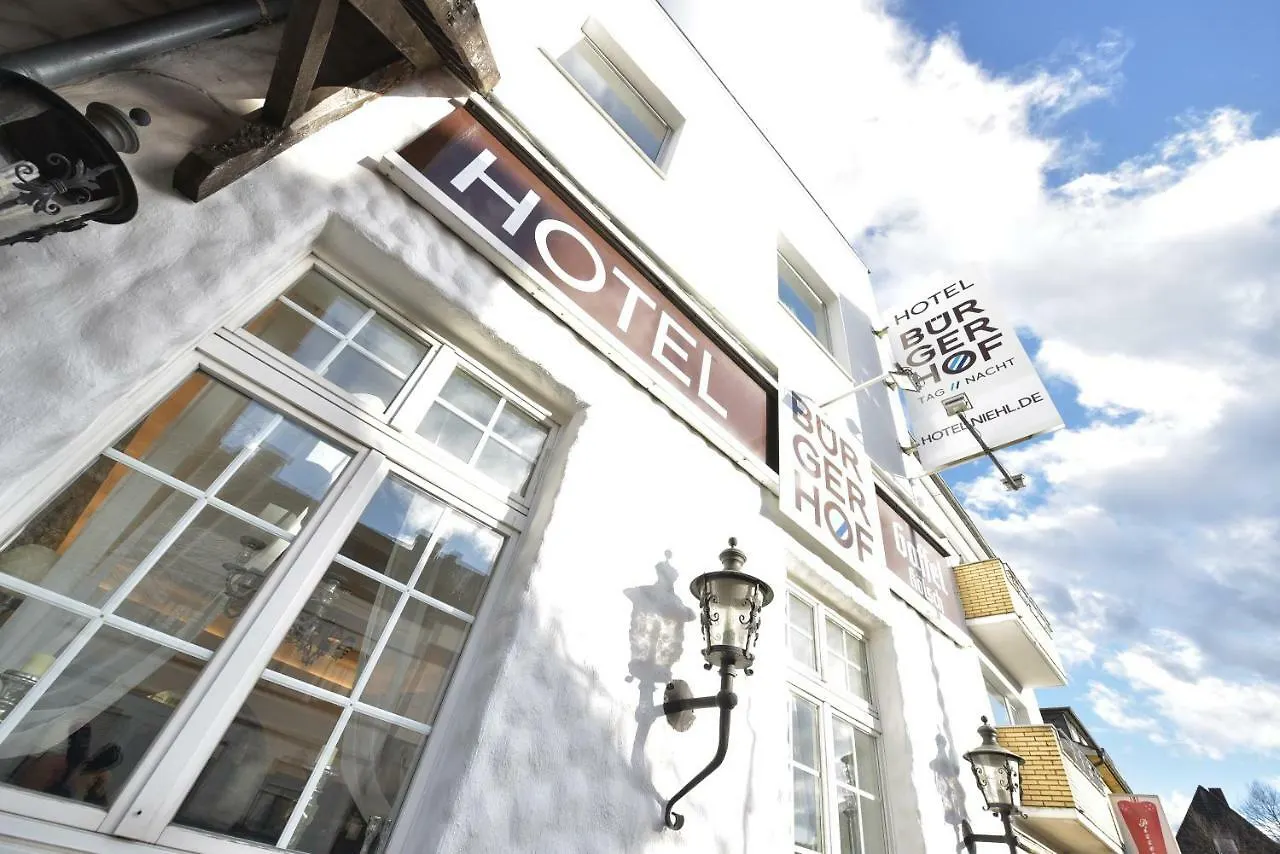 Hotel Buergerhof contacts